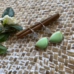 Lemon Chrysoprase (aka Citron)